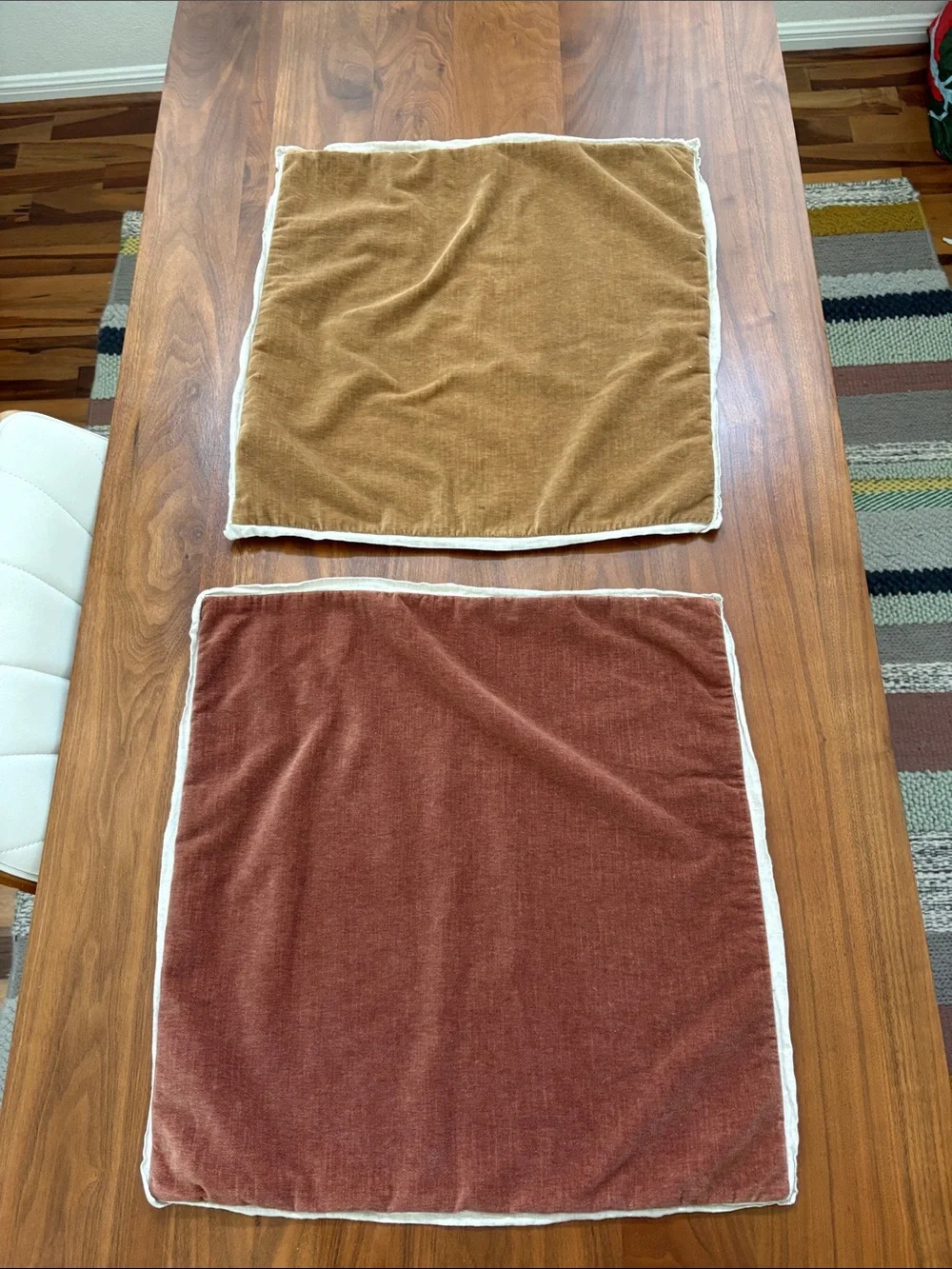 West Elm Classic Cotton Velvet Pillow Cover 20” Set of 2 Linen Trim